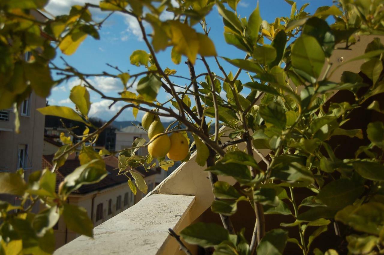 Bed and Breakfast A Casa Di Lola à Ascoli Piceno Extérieur photo